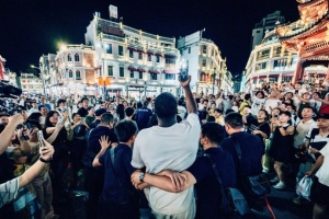 追梦：我在中国比美国出名 中国球迷是我的家人 我得到了MJ的待遇